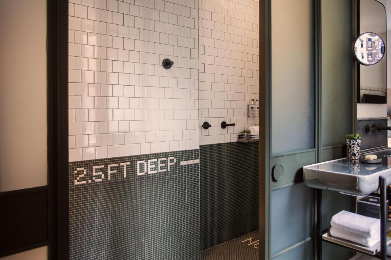 Moxy Nyc Times Square Hotel Nova Iorque Exterior foto