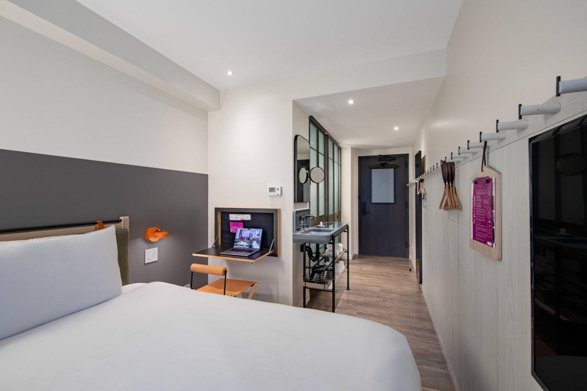Moxy Nyc Times Square Hotel Nova Iorque Exterior foto
