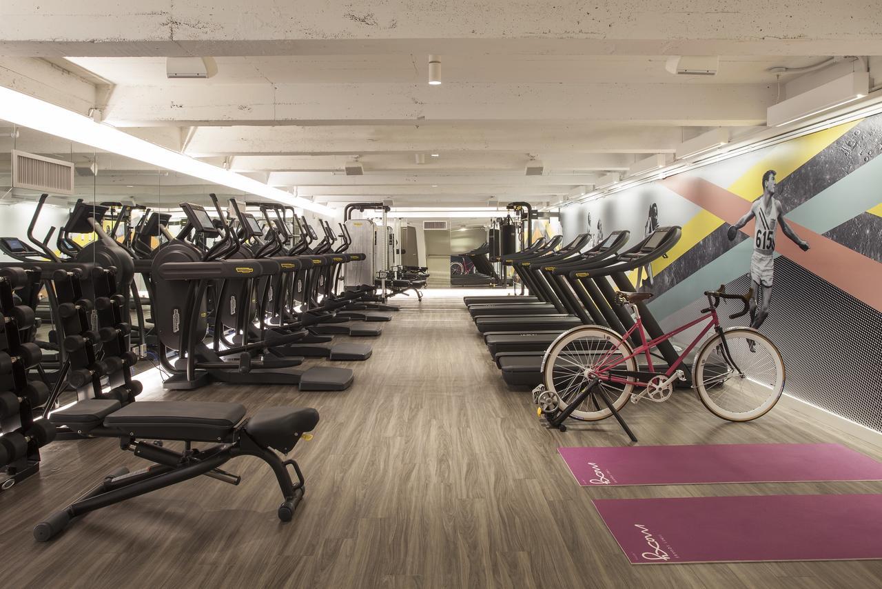 Moxy Nyc Times Square Hotel Nova Iorque Exterior foto